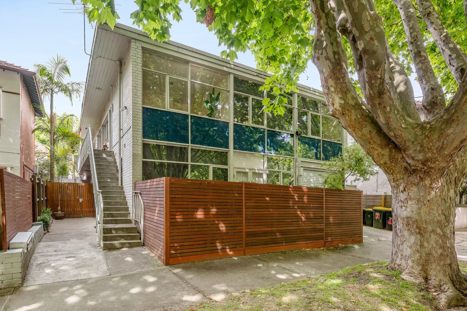 1 bedrooms Apartment / Unit / Flat in 1/3 Goldsmith Street ELWOOD VIC, 3184