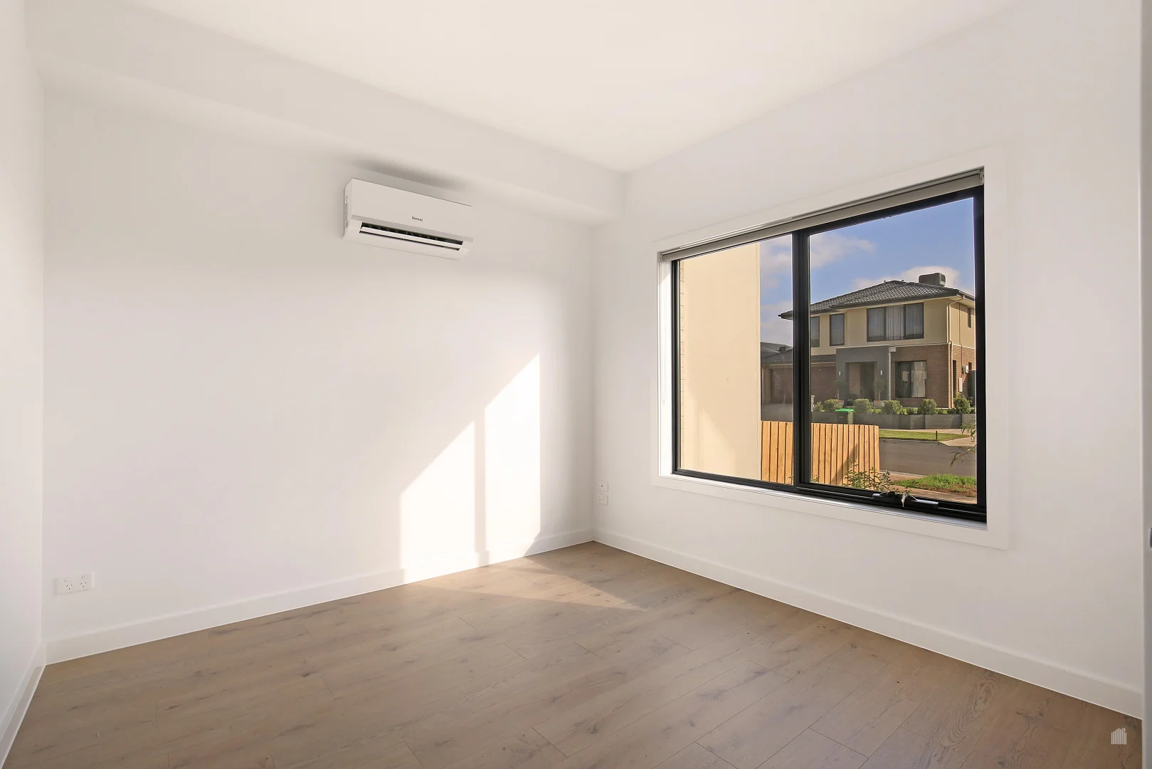 Additional image 4 of 34 England Street, Werribee VIC 3030