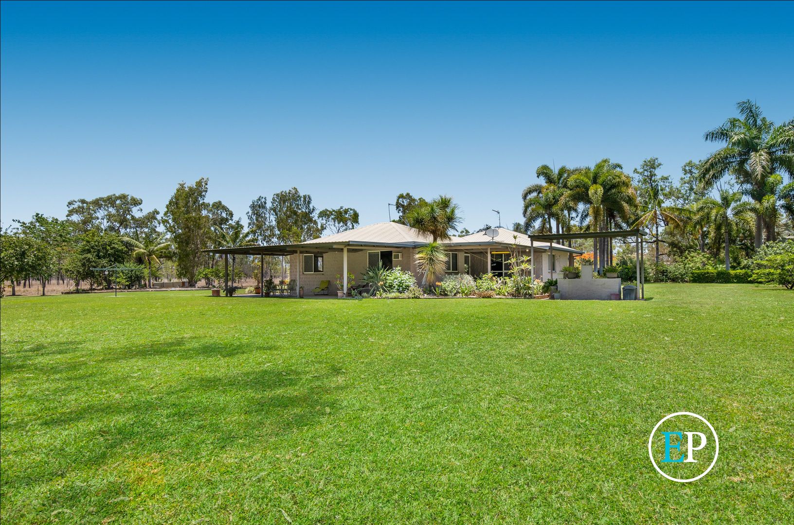 213 Skydiver Road, Woodstock QLD 4816, Image 2