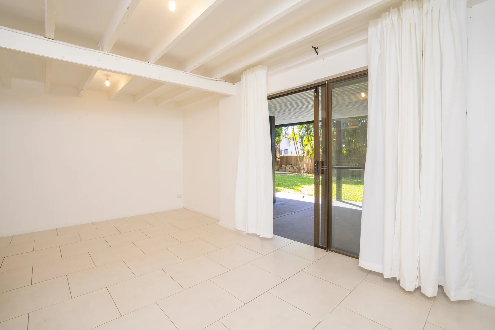 Additional image 5 of 15C Waratah Avenue, Biggera Waters QLD 4216