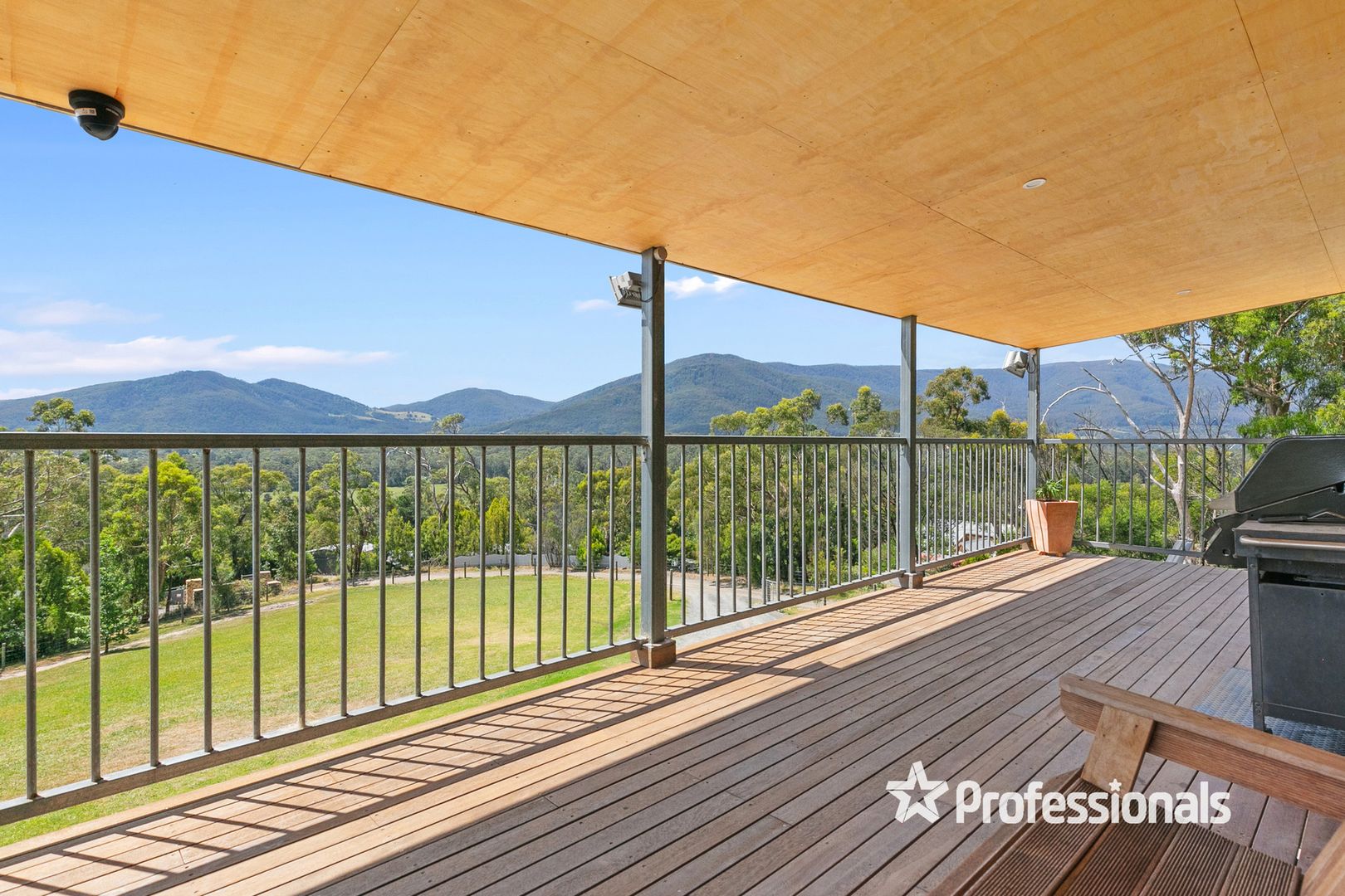30 Riverview Parade, Launching Place VIC 3139, Image 1
