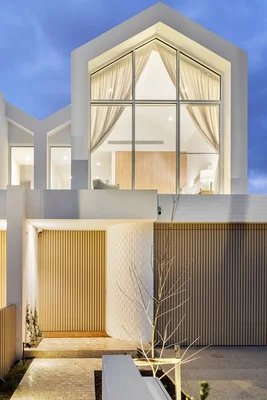 Additional image 2 of 14 Swansea Grove, Mornington VIC 3931