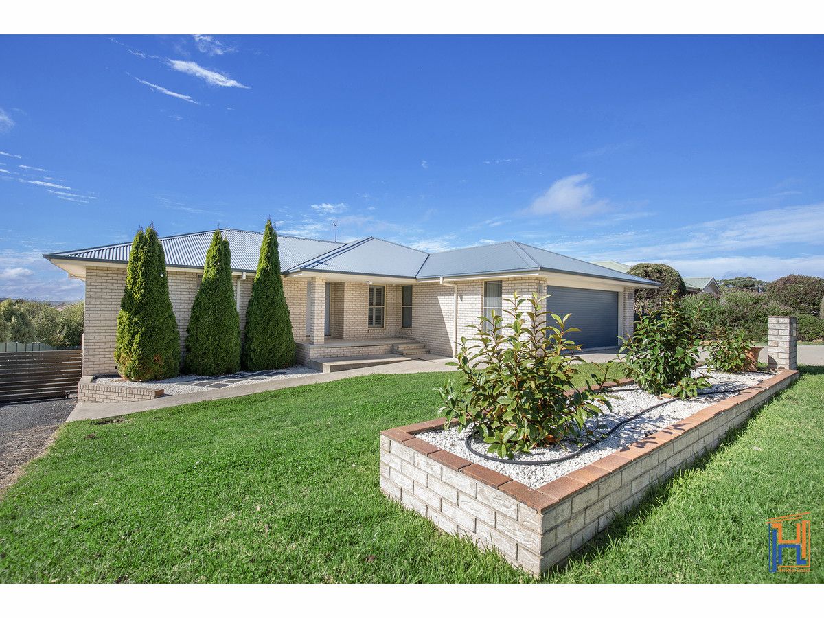 10 Fittler Road, Armidale NSW 2350, Image 0