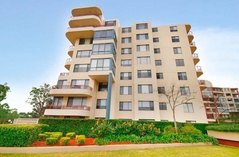 2 bedrooms Apartment / Unit / Flat in 28/1-15 Fontenoy Rd MACQUARIE PARK NSW, 2113