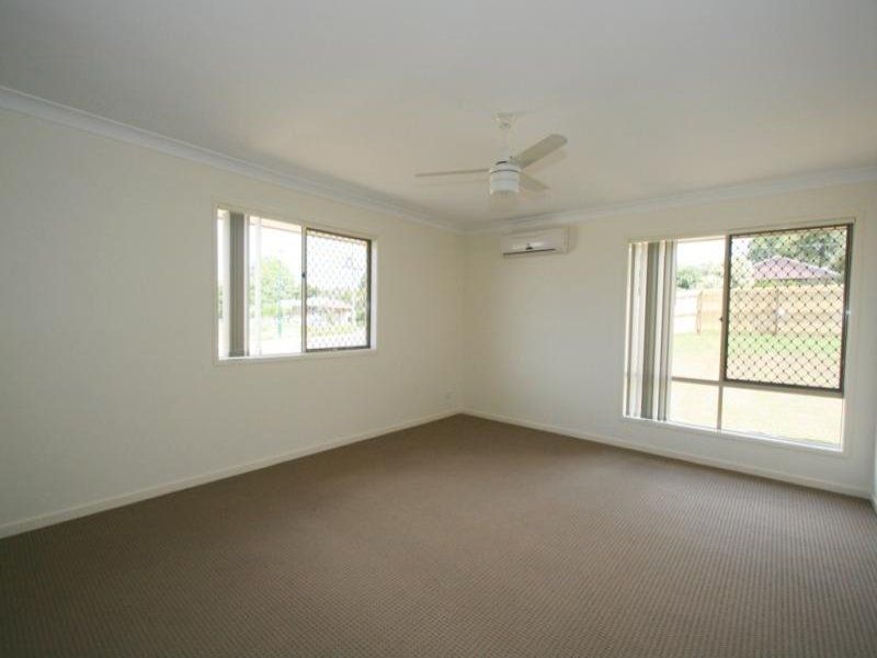 6 Armani Avenue, Wulkuraka QLD 4305, Image 2