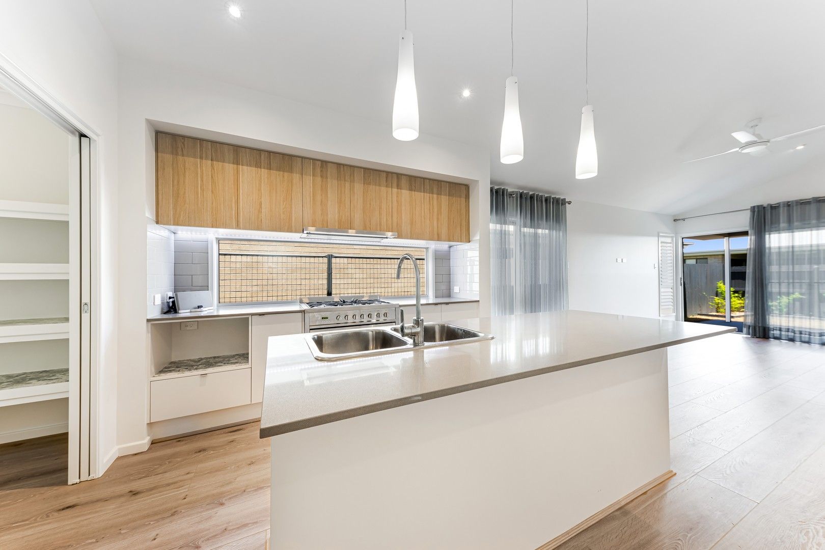 3 bedrooms House in 94 Velvet Way PALMVIEW QLD, 4553
