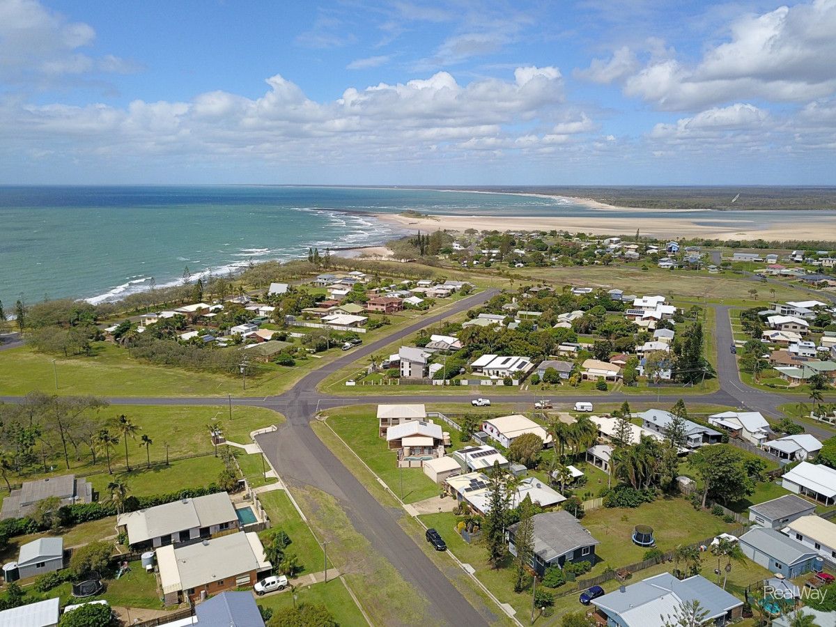 26 Bathurst Street, Elliott Heads QLD 4670, Image 2