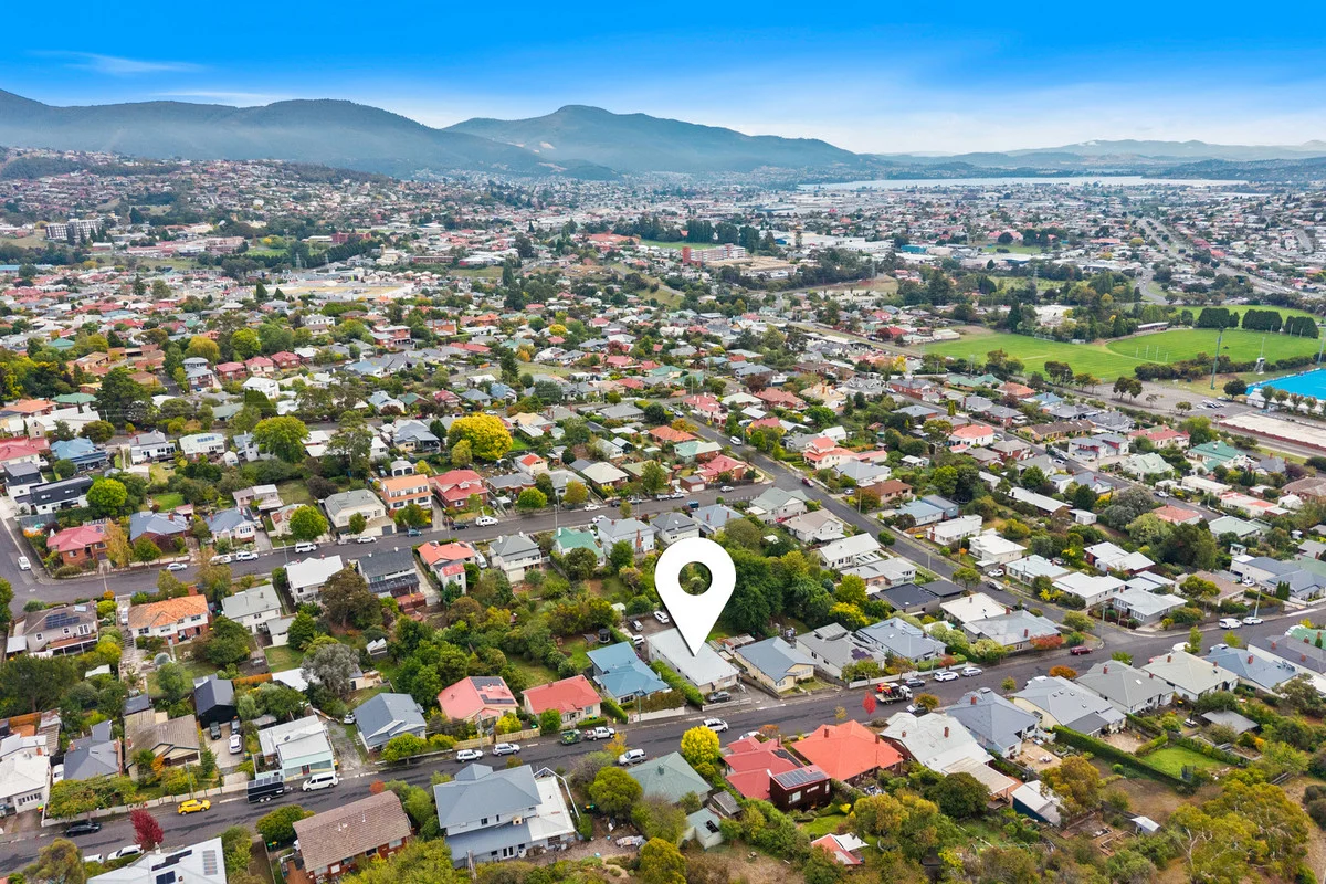 Additional image 15 of 2/38 Oldham Avenue, New Town TAS 7008