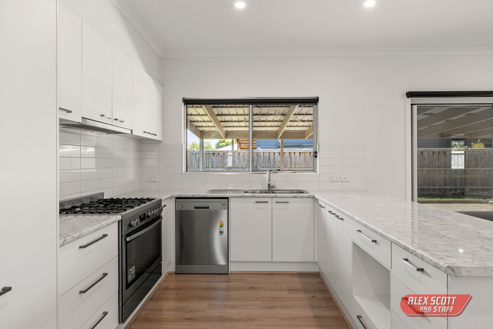 9 Waldorf Road, Cowes VIC 3922, Image 2