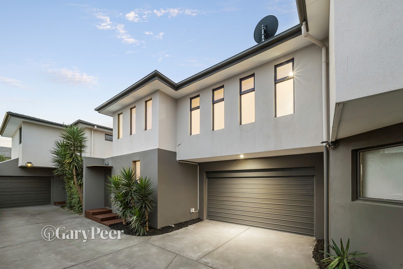 2/2 Jasmine Street, Caulfield South VIC 3162, Image 0