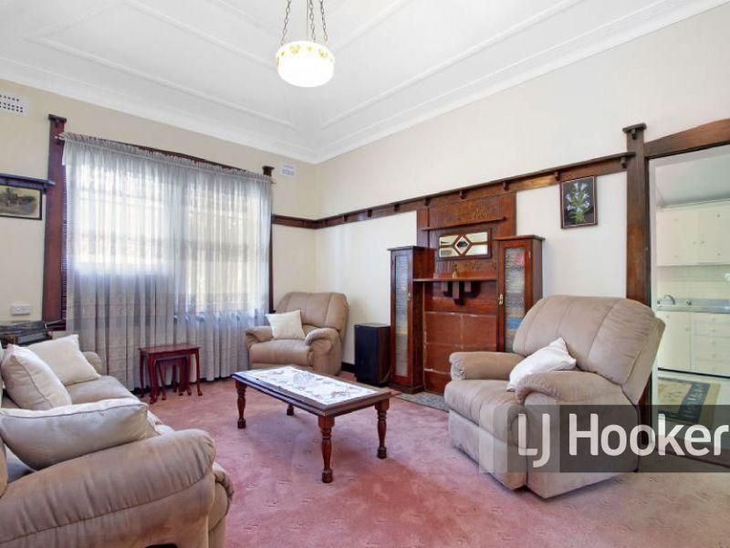 4 Ruse Street, HARRIS PARK NSW 2150, Image 1