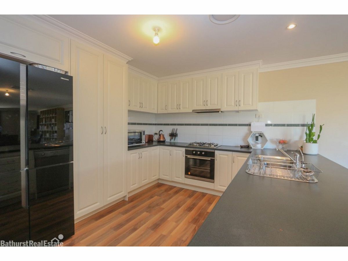 9 Ruby Place, Kelso NSW 2795, Image 1