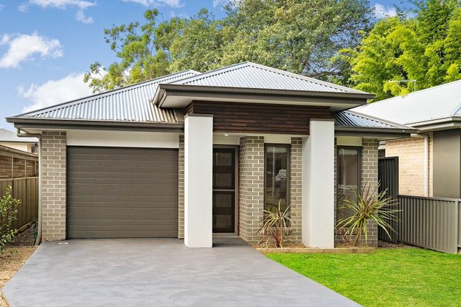 Picture of 28A Forest Road, HEATHCOTE NSW 2233