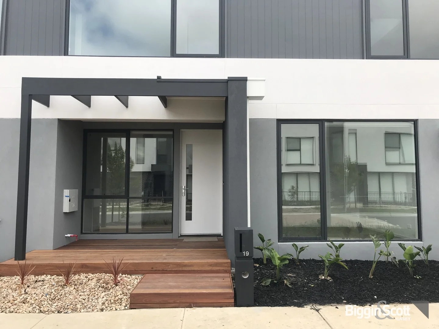 19 Johanna Way, Lyndhurst VIC 3975