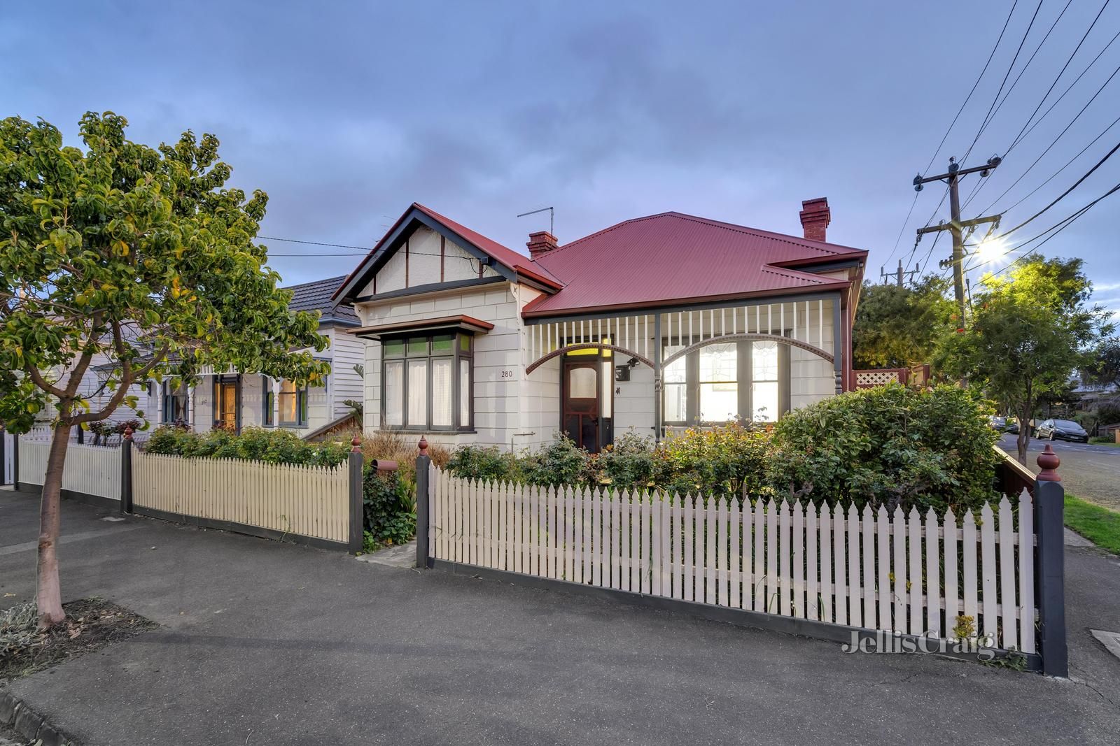 280 Glenlyon Road, Fitzroy North Property History & Address Research Domain