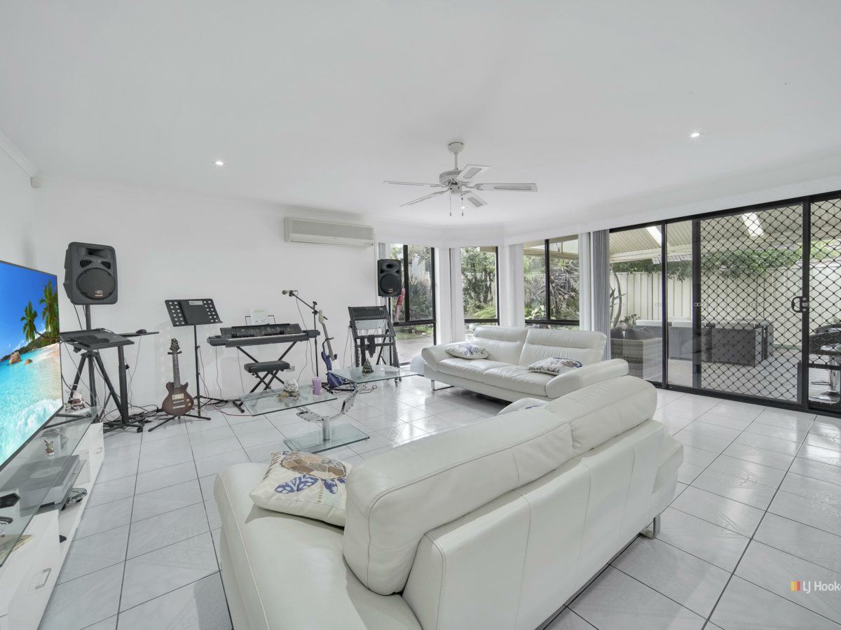 11 Durnford Place, St Georges Basin NSW 2540, Image 2