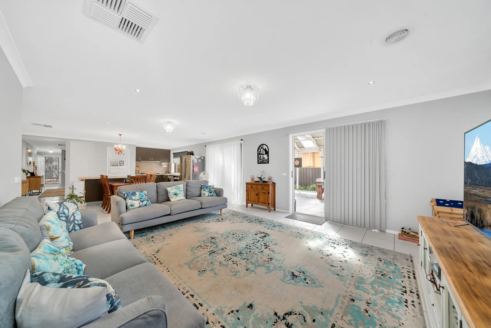 Additional image 13 of 107 Manor Lakes Boulevard, Manor Lakes VIC 3024