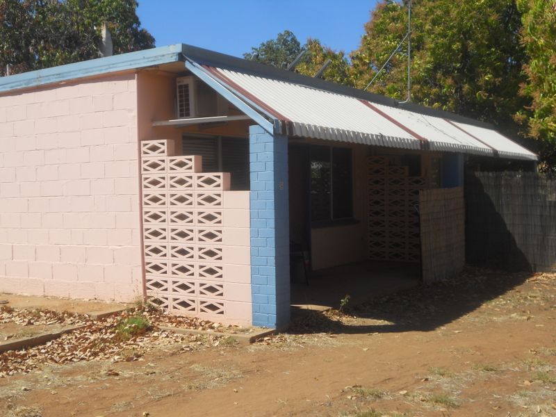2 bedrooms Apartment / Unit / Flat in 2/17 Transmission Street MOUNT ISA QLD, 4825