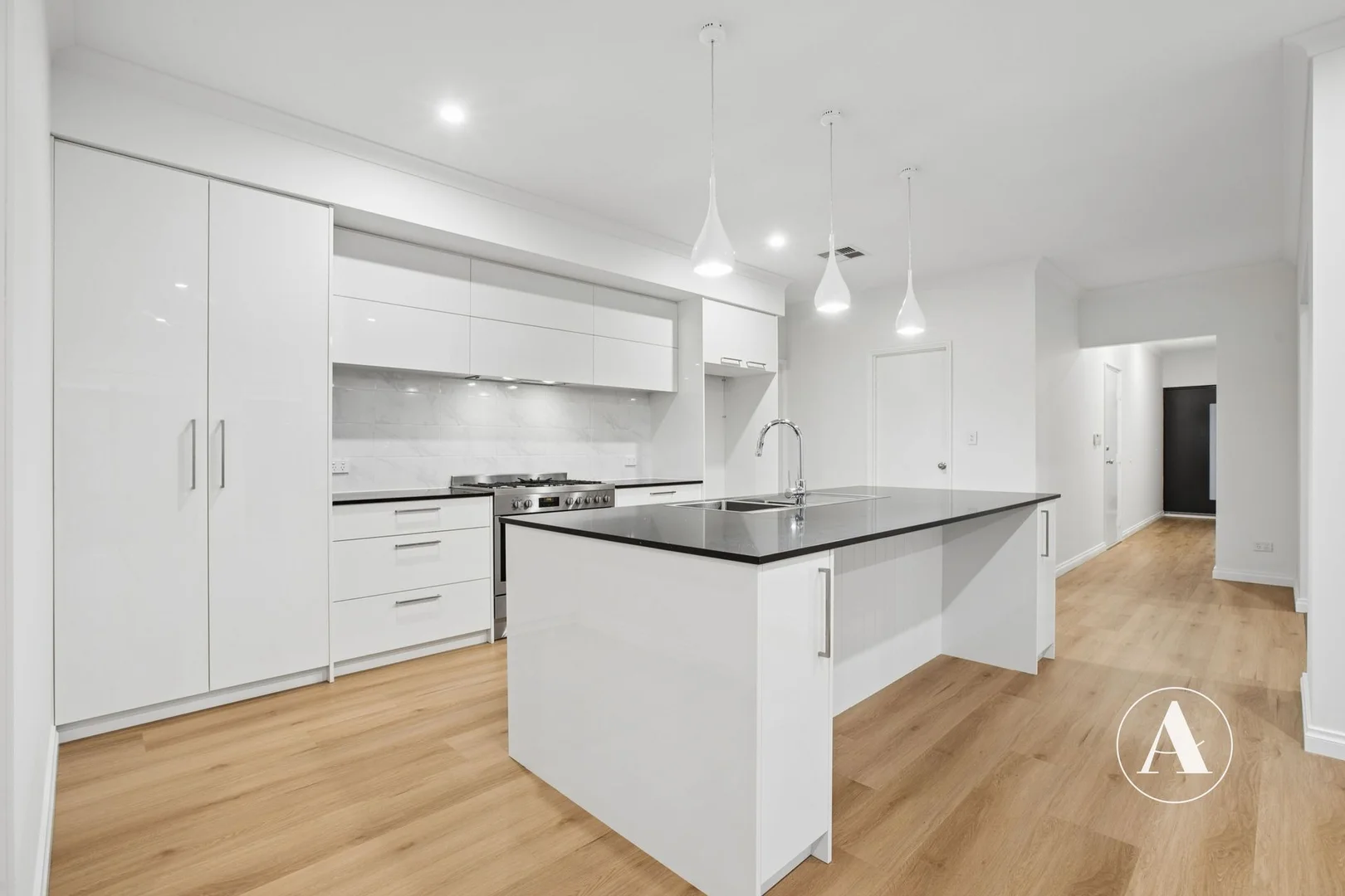 Additional image 2 of 4 Oaklawn Street, Hilbert WA 6112