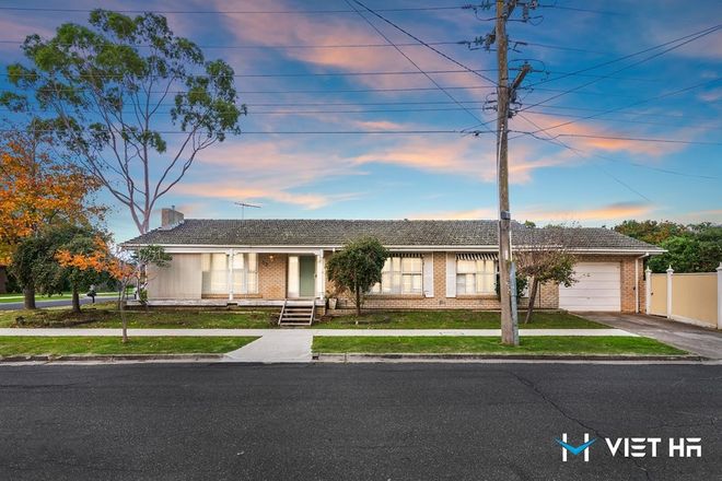 Picture of 53 Hampstead Drive, HOPPERS CROSSING VIC 3029