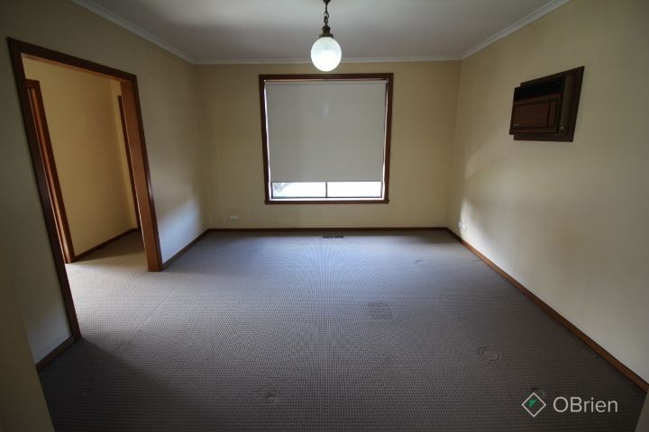 1/9 Barry Street, Reservoir VIC 3073, Image 2