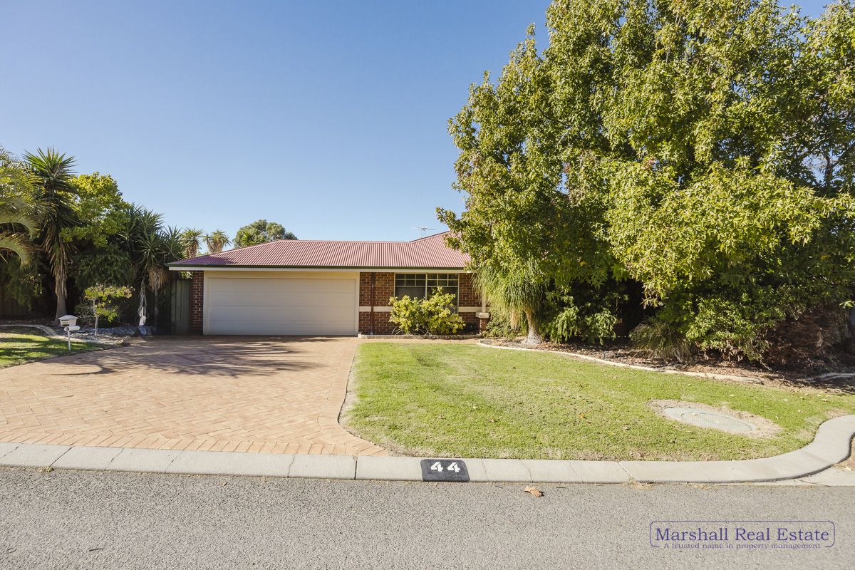 3 bedrooms House in 44 Stradbroke Gardens RIDGEWOOD WA, 6030