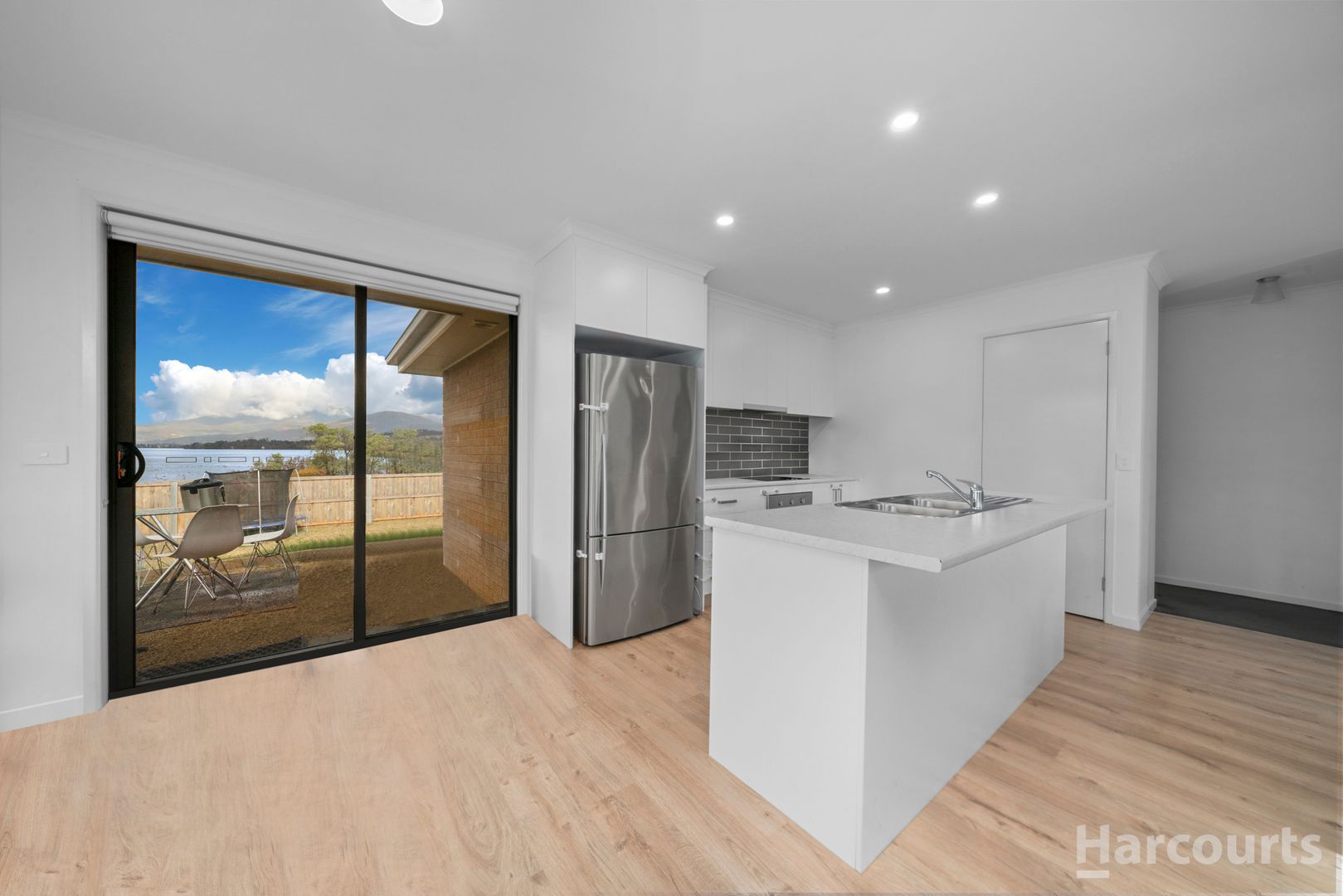 21 Fisher Drive, Herdsmans Cove TAS 7030, Image 2