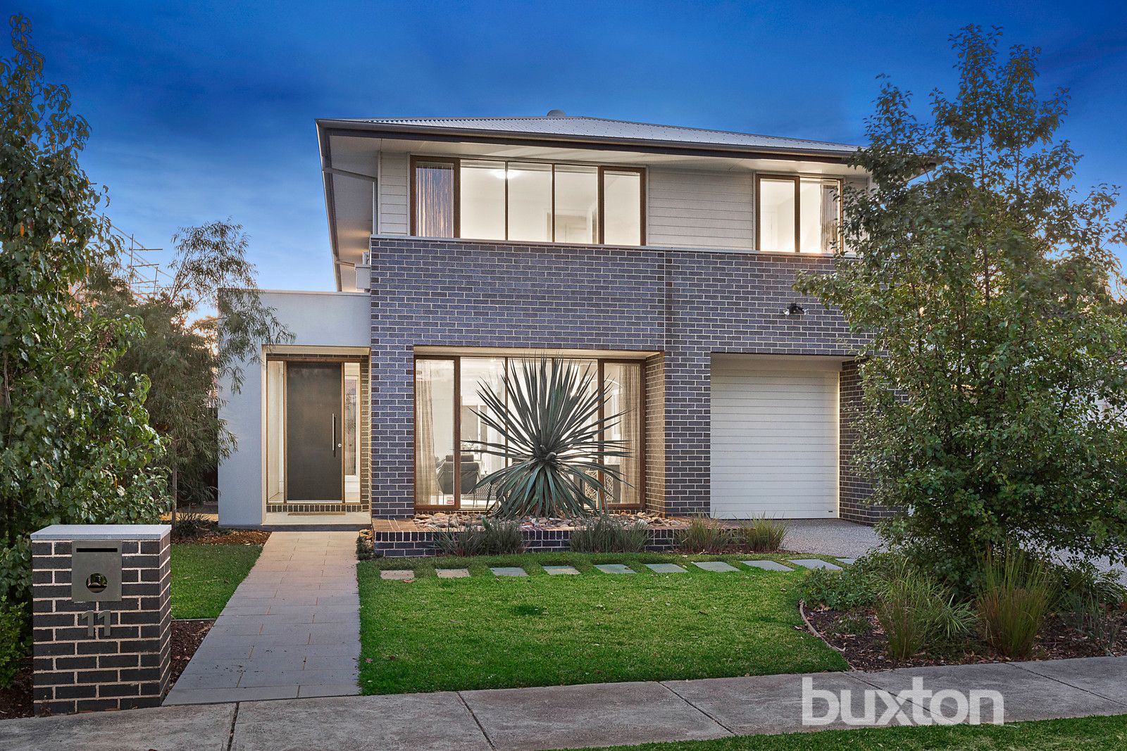 11 Raymond Court, Brighton East VIC 3187, Image 0