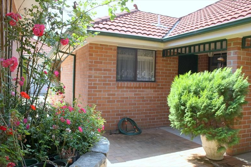 Villa 9 4-8 Hume Avenue, WENTWORTH FALLS NSW 2782, Image 1