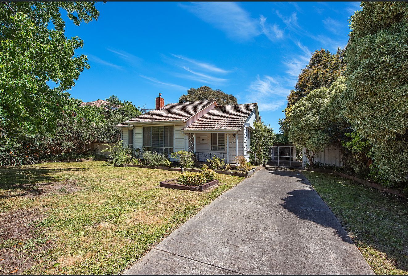 25 Dalveen Street, Ivanhoe VIC 3079, Image 2