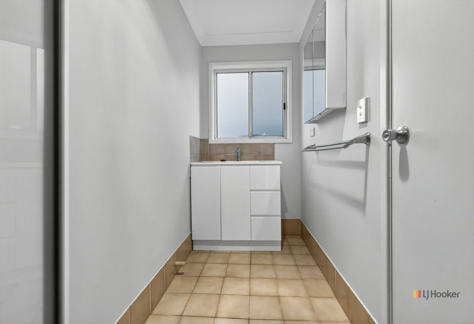 Additional image 8 of 1/88 Main Road, Toukley NSW 2263