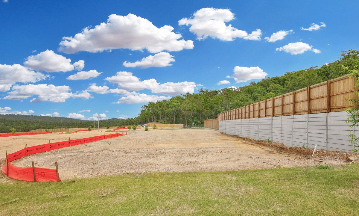 8152 Mundaring Way, Spring Mountain QLD 4300, Image 0