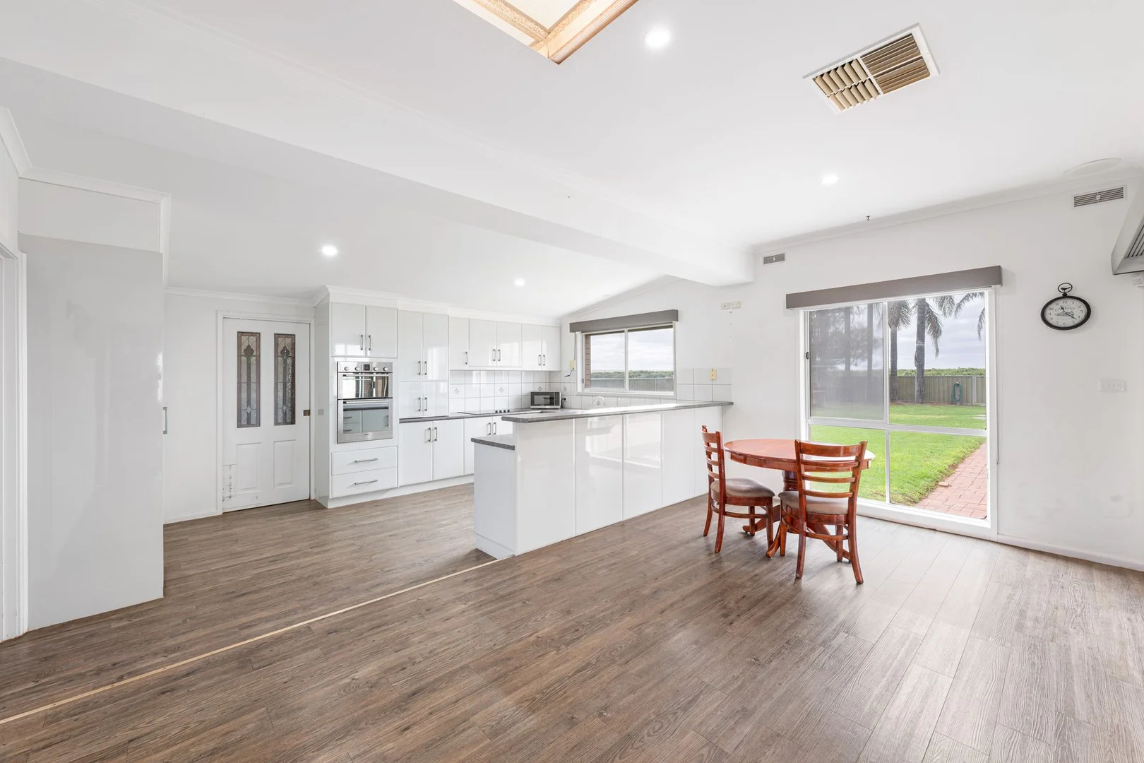 Additional image 7 of 141 Paschendale Avenue, Yelta VIC 3505