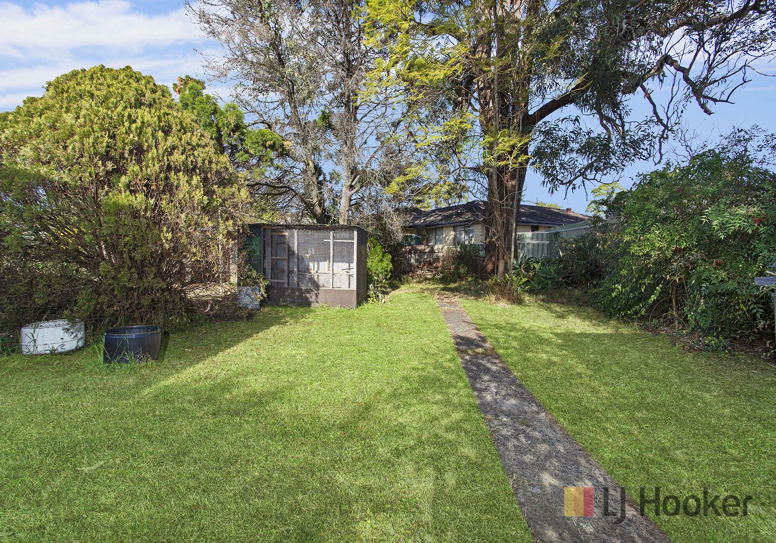 64 The Boulevarde, Oak Flats NSW 2529 Domain