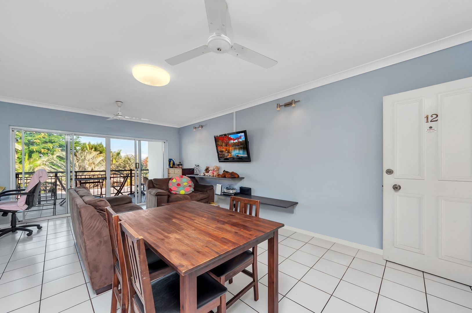 12/152 McLeod Street, Cairns North QLD 4870, Image 2