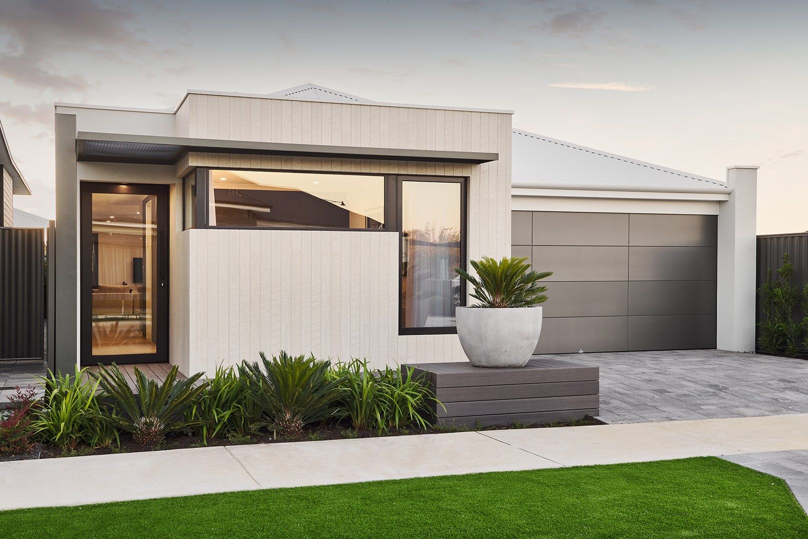 4 bedrooms New House & Land in LOT 2691 HURLINGHAM LOOP MEADOW SPRINGS WA, 6210