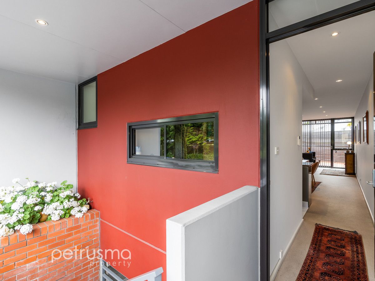 17/1 Collins Street, Hobart TAS 7000, Image 1