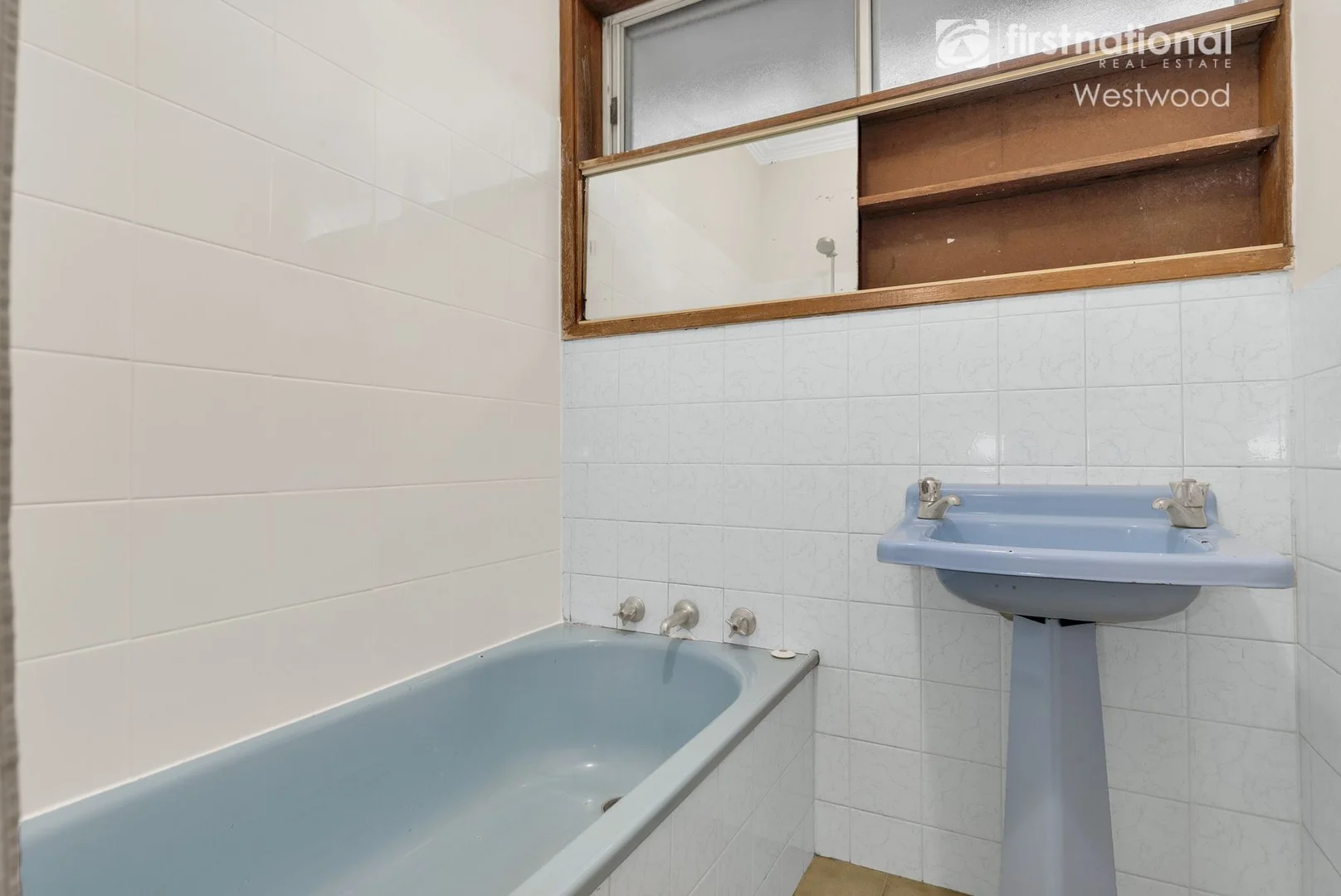 Additional image 4 of 2/42-48 Cottrell Street, Werribee VIC 3030