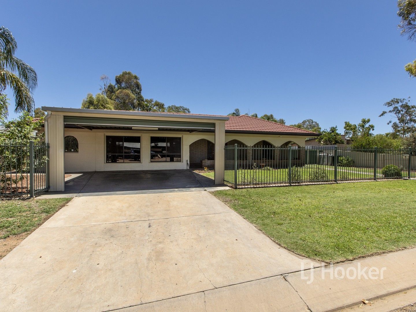 4 Andrews Court, Braitling NT 0870, Image 0