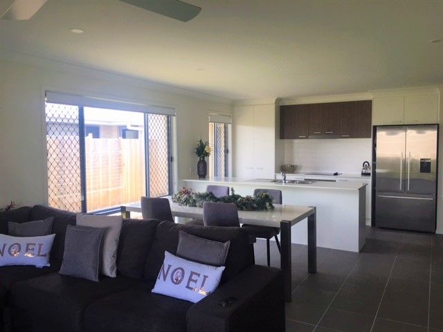 41 HELMORE ROAD, Jacobs Well QLD 4208, Image 2