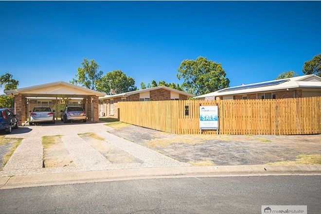 Picture of 2/3 Dunbavan Place, NORMAN GARDENS QLD 4701