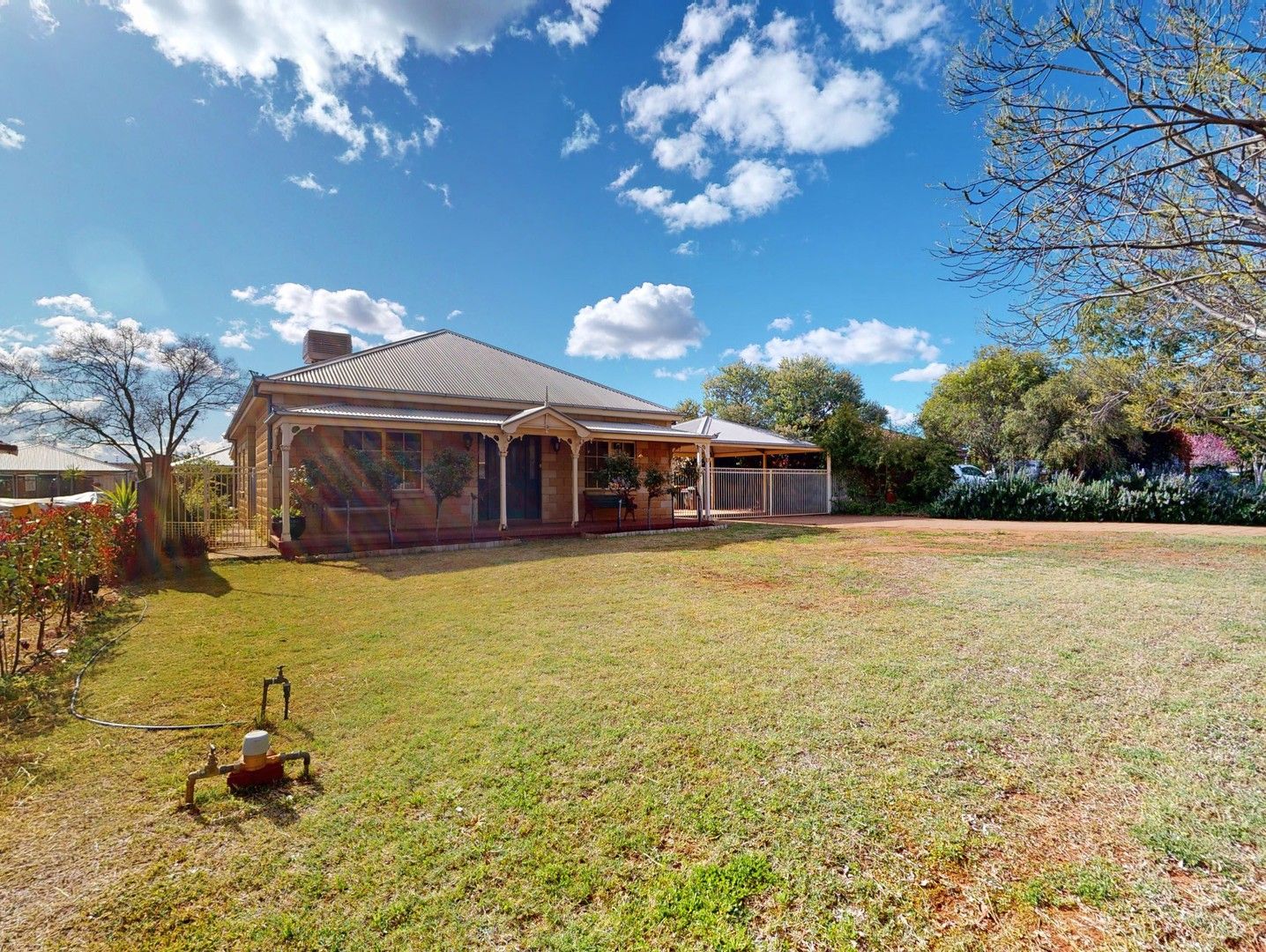 3 bedrooms House in 9 Kensington Avenue DUBBO NSW, 2830