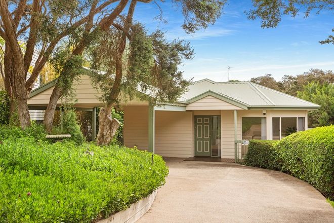 Picture of 4 Lanoma Place, SORRENTO VIC 3943