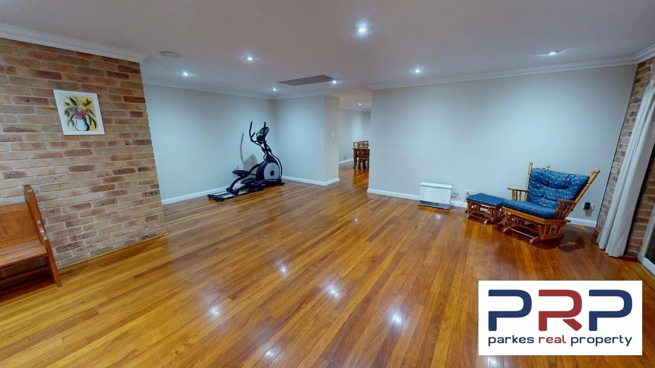 Additional image 10 of 8 Arana Place, Parkes NSW 2870