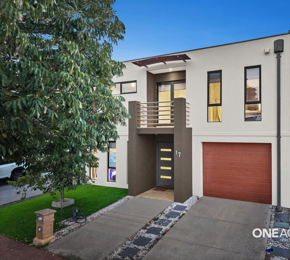 17 Hyde park Terrace, Point Cook VIC 3030