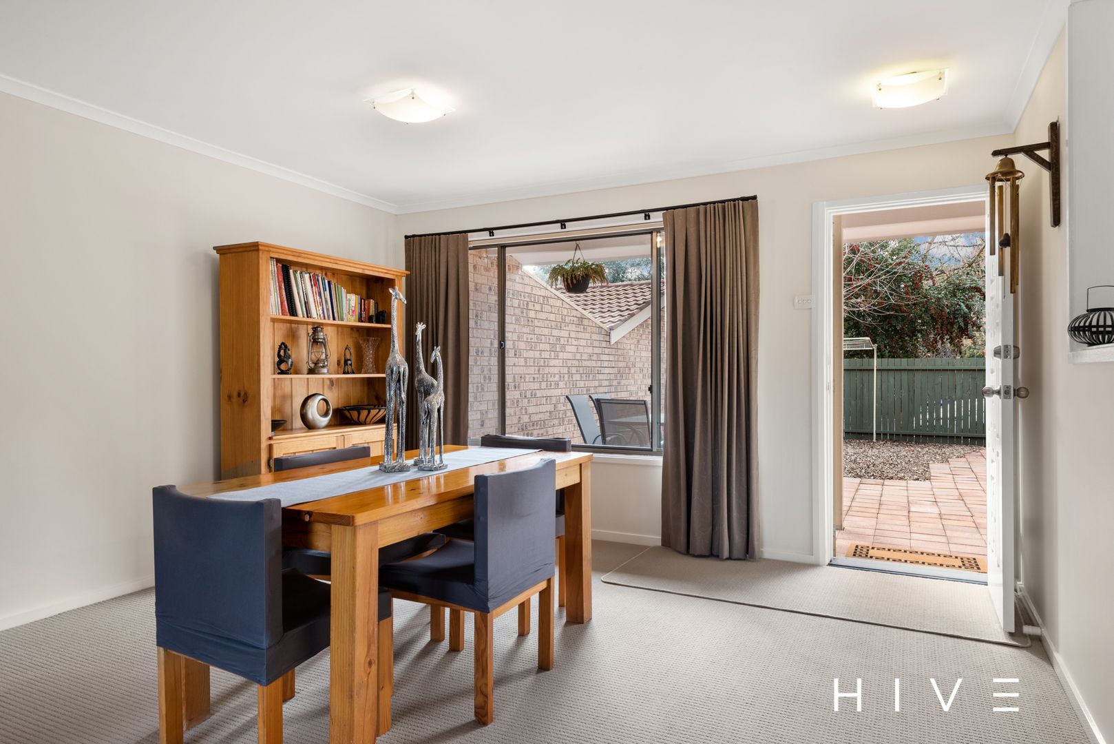2/33 Hargrave Street, Scullin ACT 2614, Image 2