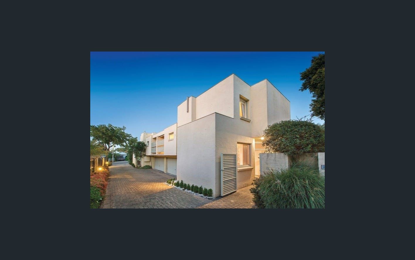 3 bedrooms House in 2/28 Caroline Street HAWTHORN EAST VIC, 3123