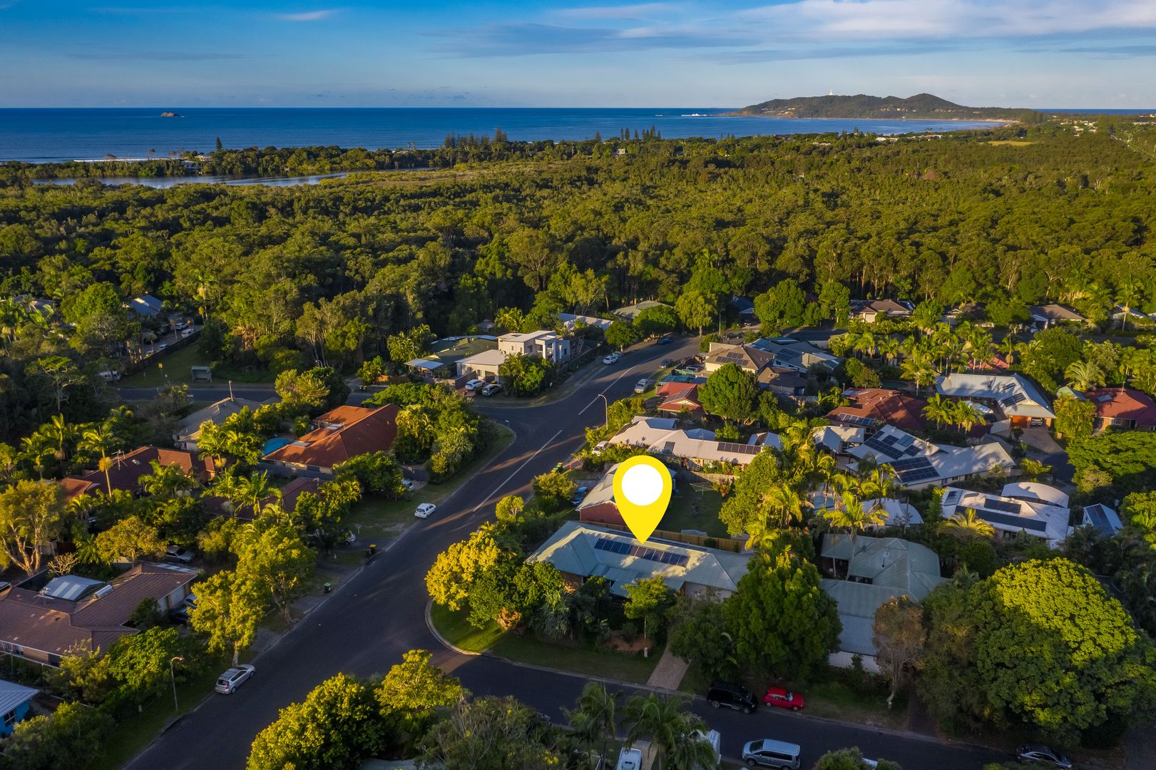 4 bedrooms House in 1 JACARANDA DR BYRON BAY NSW, 2481