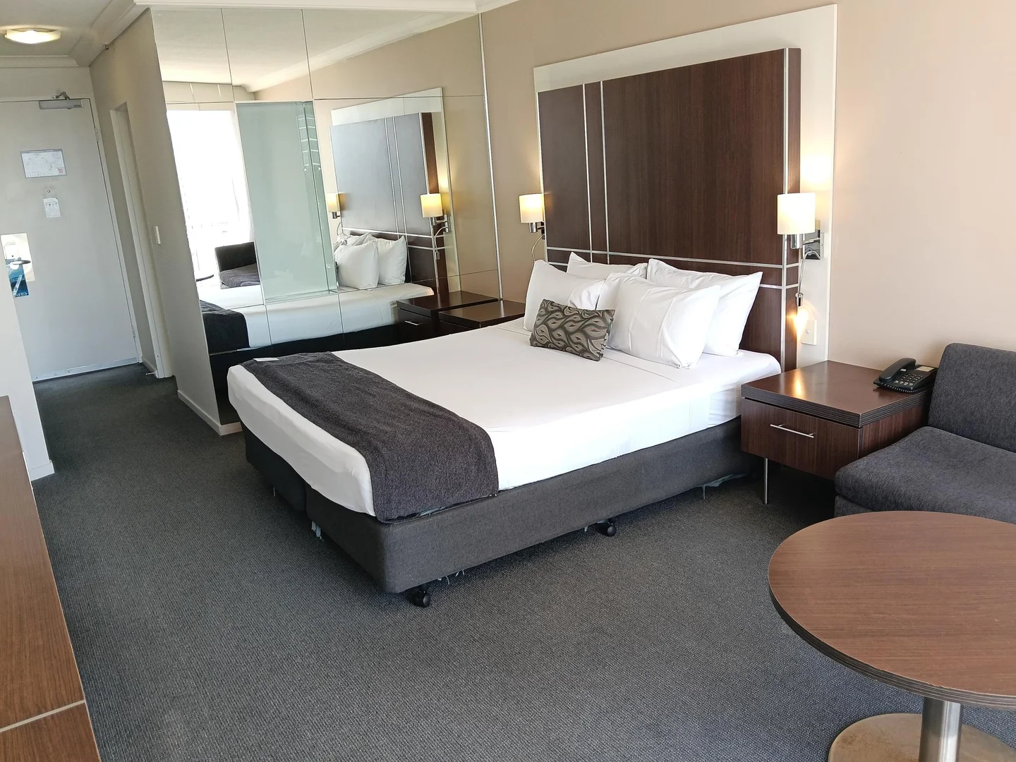 Additional image 2 of 1827/22 View Avenue, Surfers Paradise QLD 4217