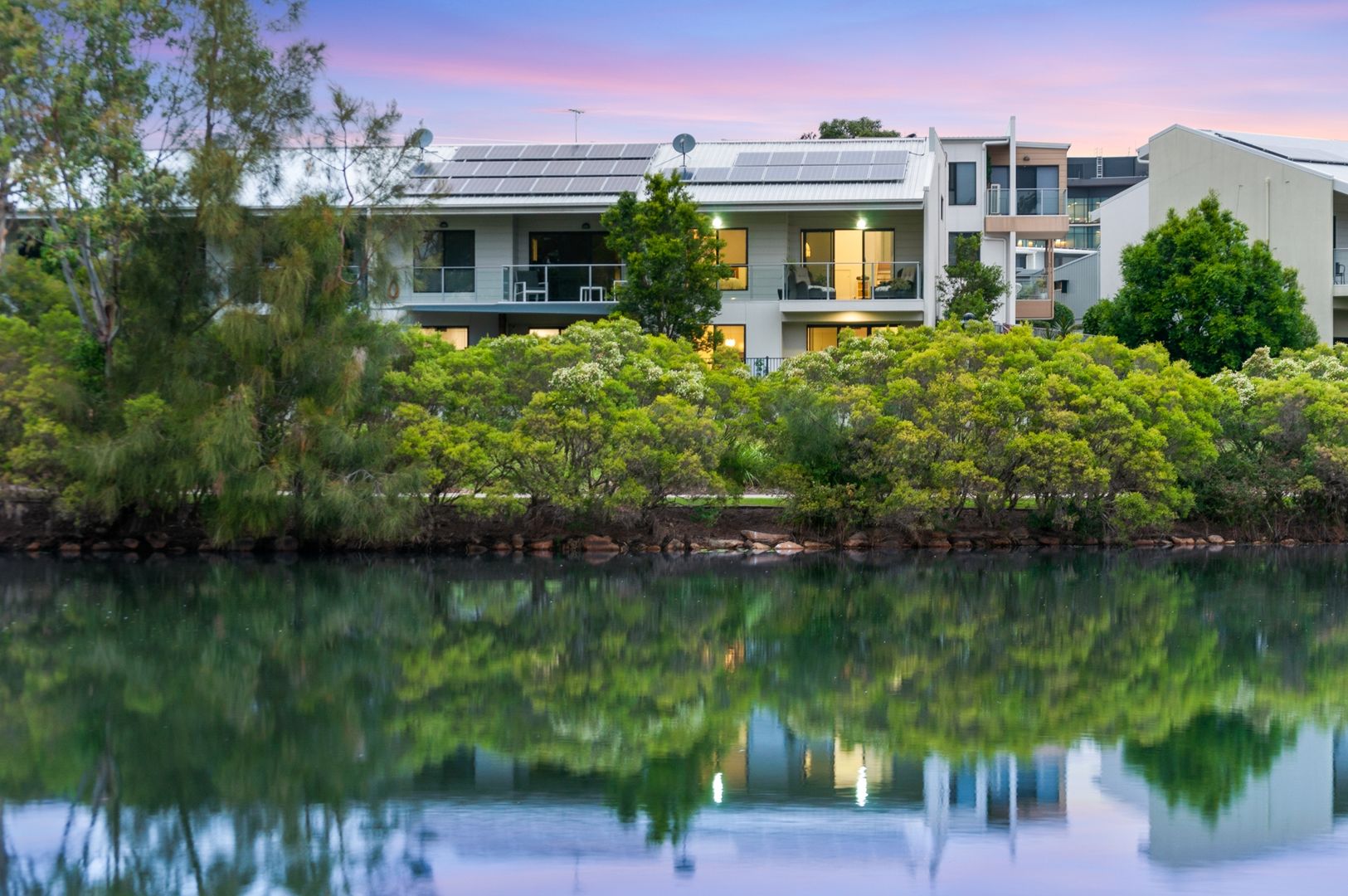 7/50 Lakefield Drive, North Lakes Property History & Address Research